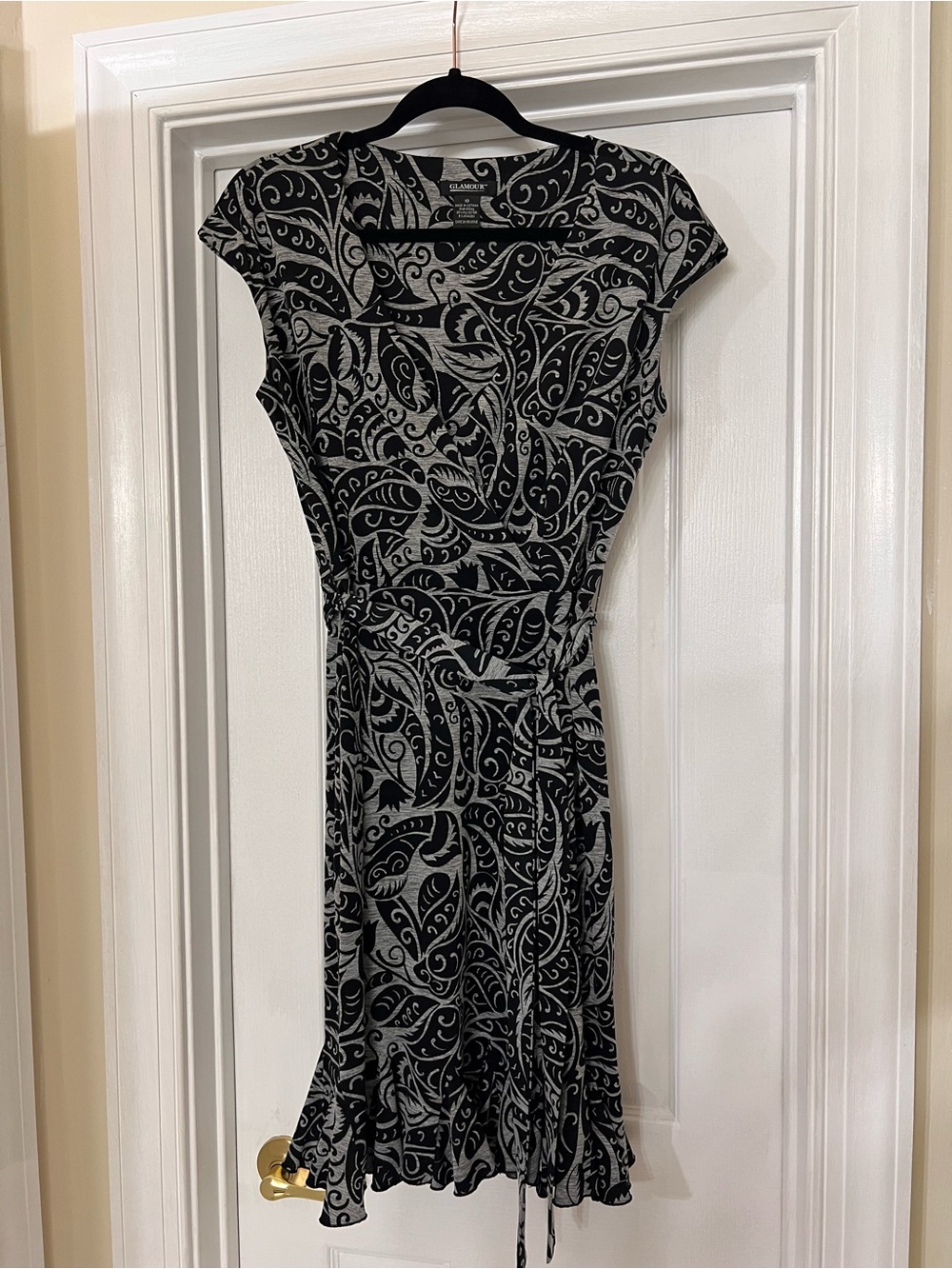 Glamour Black & Gray Paisley Wrap Dress (Size 10)